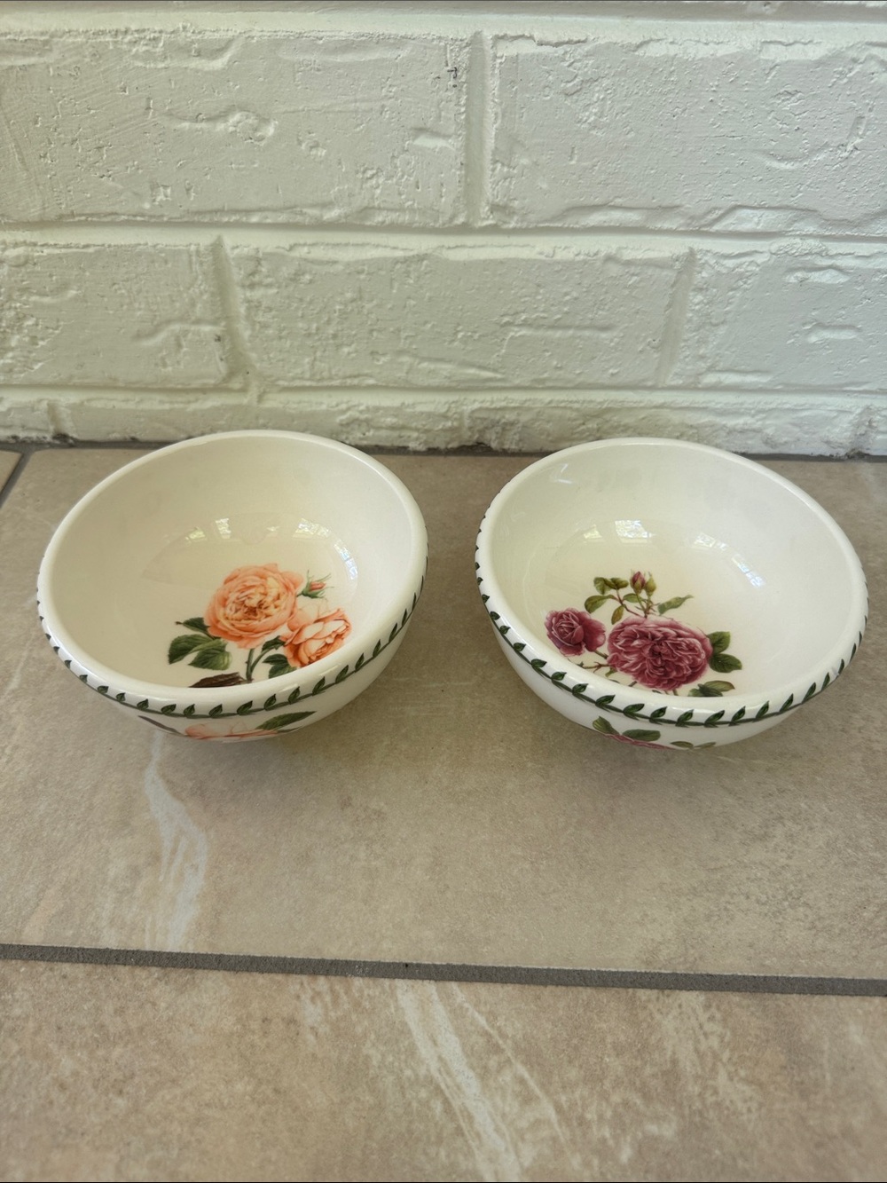 Portmeirion BOTANIC ROSES 5.5" INDIVIDUAL DESSERT~SALAD BOWL Lot Of 2